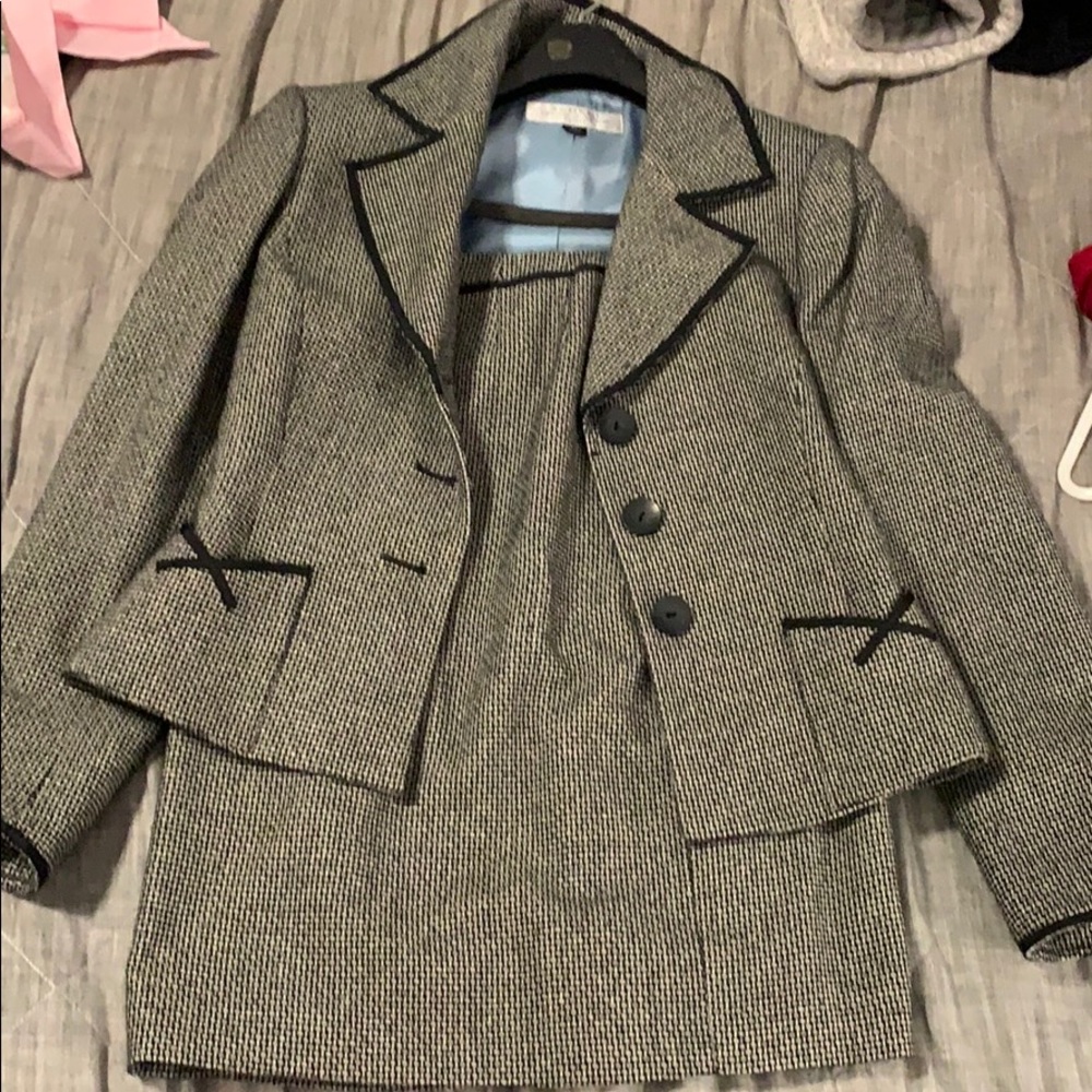 Women’s Dress Blazer and Skirt Set